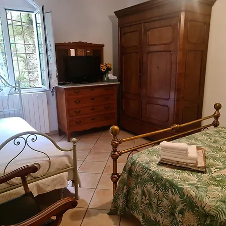 Bed & Breakfast L'agrifoglio